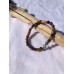 Bracelet Tibétain oeil de tigre hématite perles bois de santal protection effet miroir anti-stress apaisante capacité d'écoute transmet courage et dynamisme