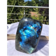 Labradorite extra 2,6 kg nombreux reflets bleutés excellente qualité