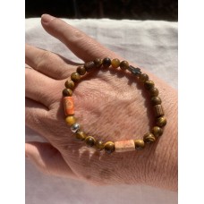 Bracelet Tibétain oeil de tigre hématite perles bois de santal protection effet miroir anti-stress apaisante capacité d'écoute transmet courage et dynamisme